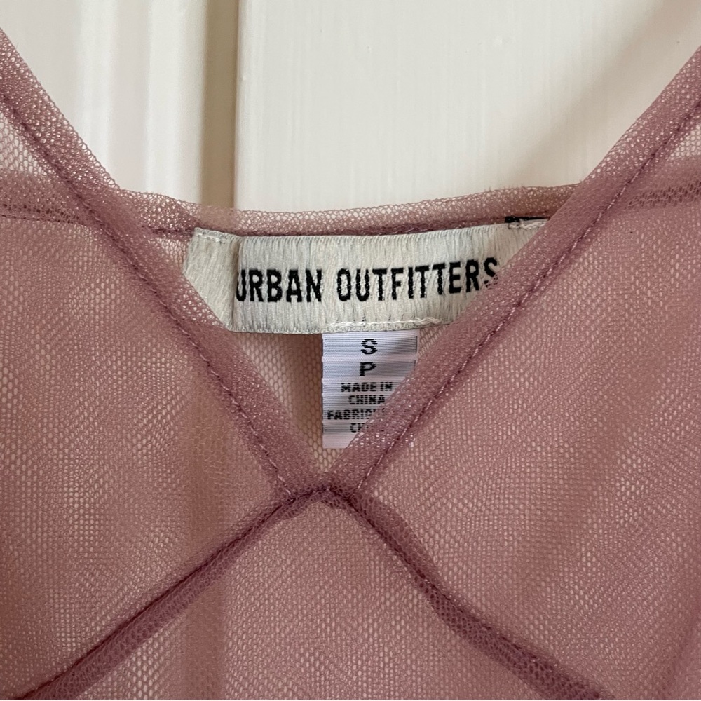 NEW Urban Outfitters Aida sheer mesh ruffle midi dress in Mauve size Small - Picture 3 of 4
